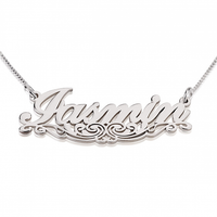NAMEPLATE NECKLACE WITH UNDERLINING